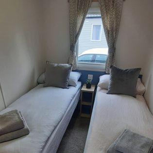 Emi'S Caravan Port Seton Екстериор снимка